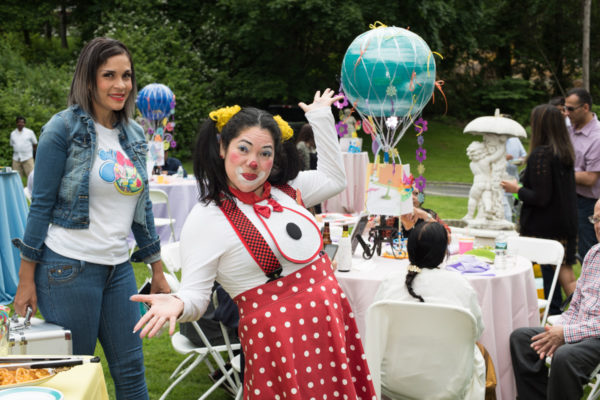 Clown Balloon Lady Pace painting for Children Party NYC